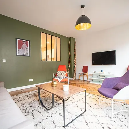 Aparthotel Mbm - Center Of 2*
