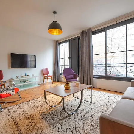 Mbm - Center Of Aparthotel Parigi